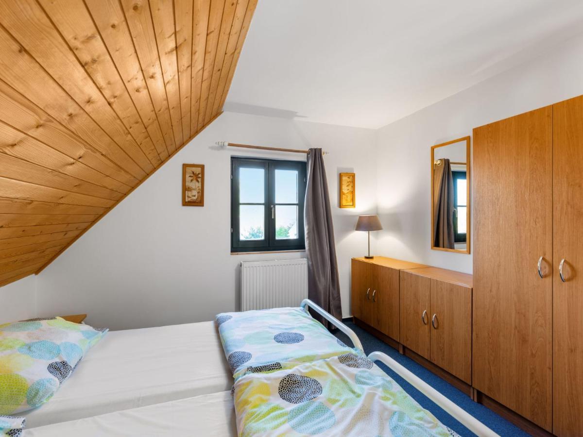 Holiday Home Holiday Hill 51 By Interhome Cista  Exterior photo